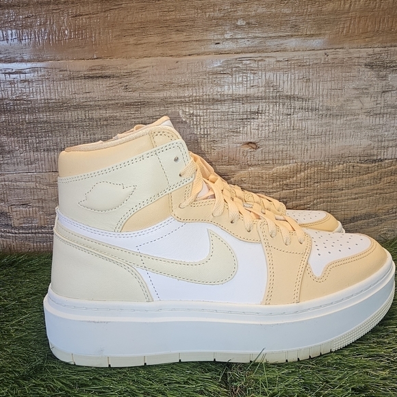 New Air Jordan 1 Elevate Mid - Picture 4 of 10
